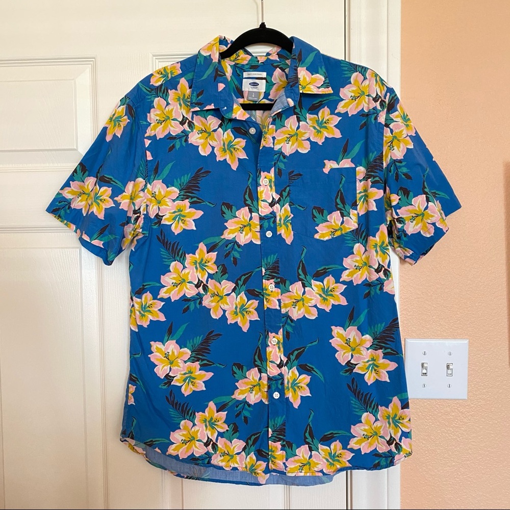 Old Navy Hawaiian Shirt